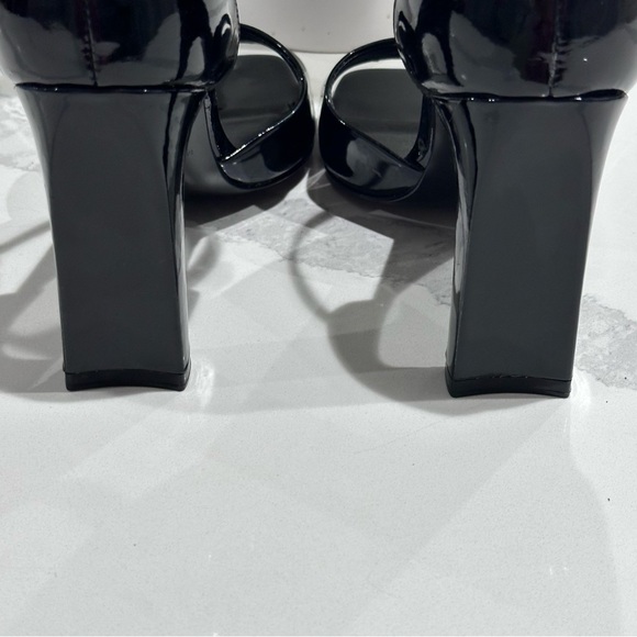 Marc Fisher Glossy Black Strappy Heels size 6.5 - Picture 4 of 14
